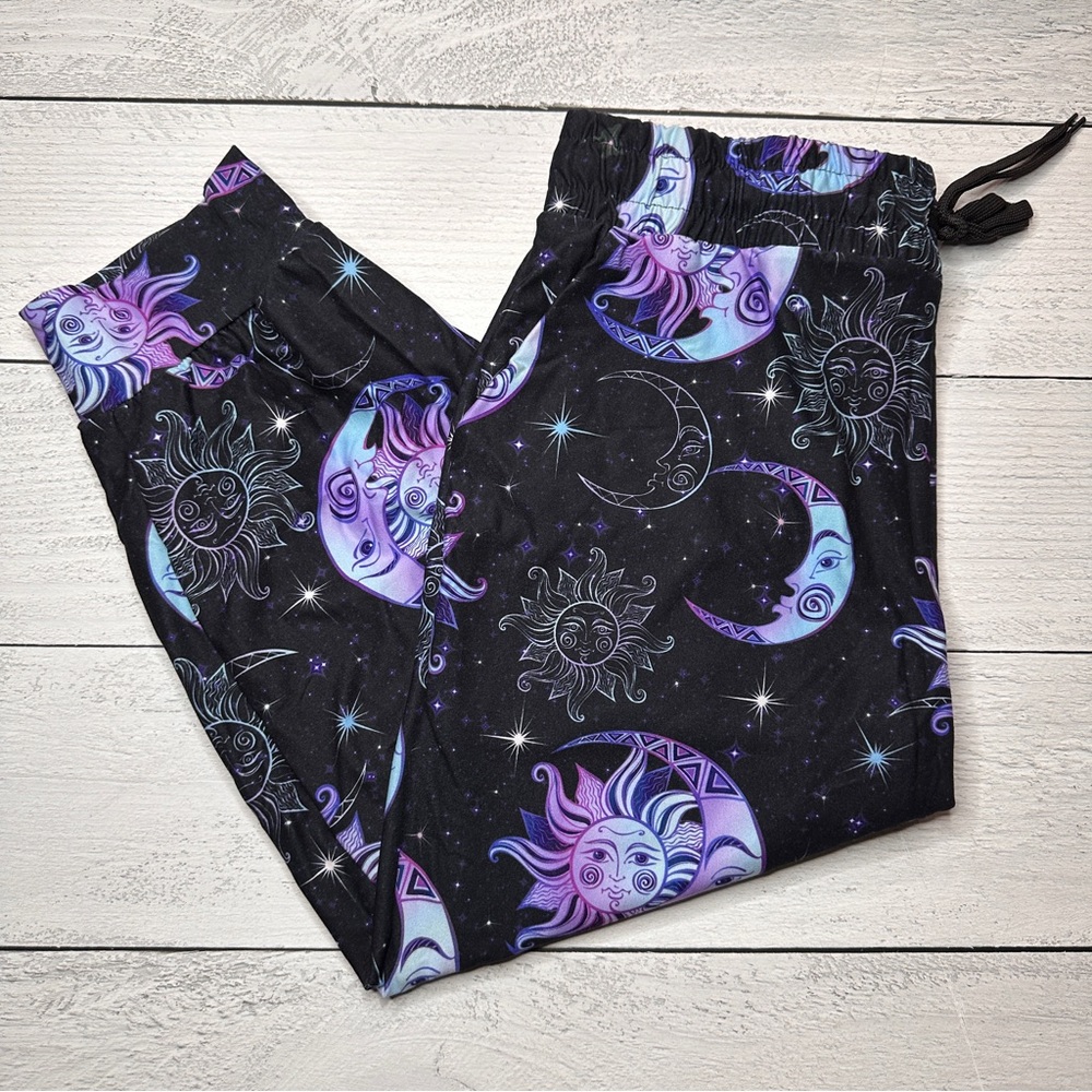 Sun & Moon Capri‎ Joggers - Black and Purple